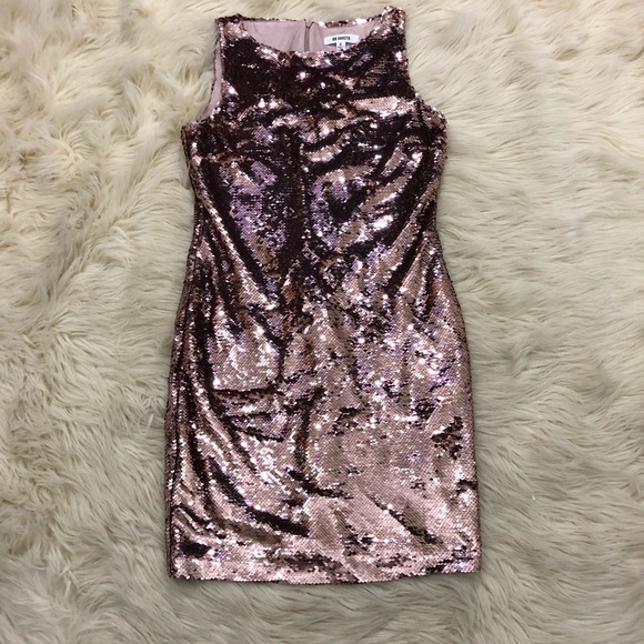 BB Dakota rose gold sequin dress - Picture 5 of 8